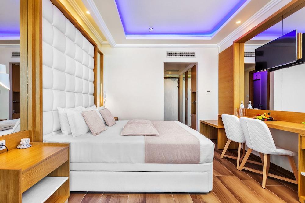 Porto Marine Hotel Платамонас Екстер'єр фото